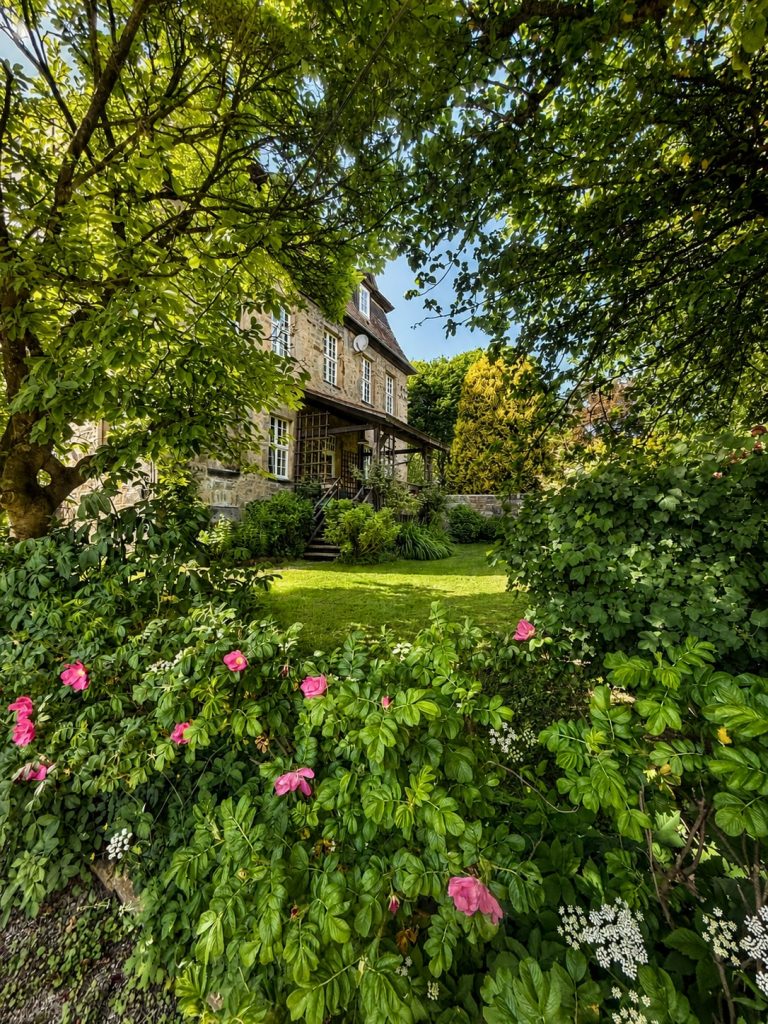 Ferienwohnung Ostwind – Garten Terrasse
