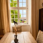 Ferienwohnung Ostwind – Wohnzimmer Esstisch