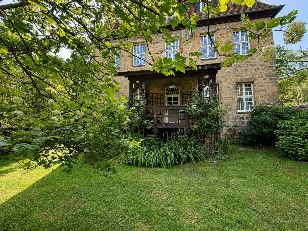 Ferienwohnung Ostwind – Zugang Garten Terrasse